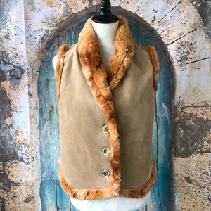 Montana Clorhing Co.-Tan Faux Sherpa Fur Vest